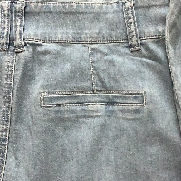 PAIGE Puff Sleeve Chambray Romper - Picture 13 of 16